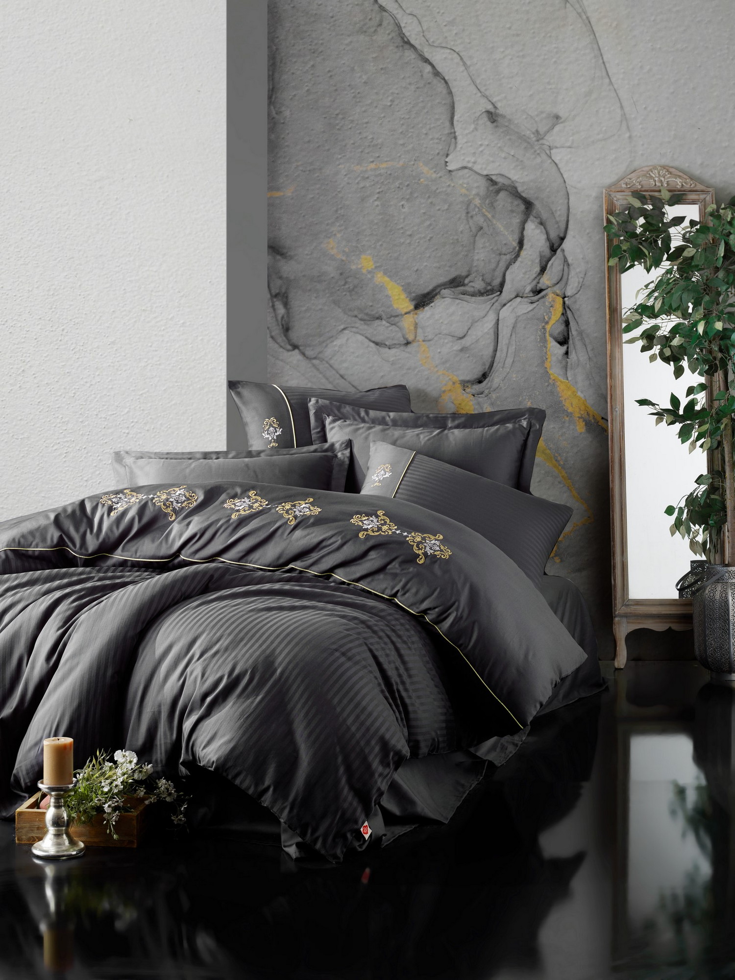 Lenjerii brodate de lux din satin - Brode Saten