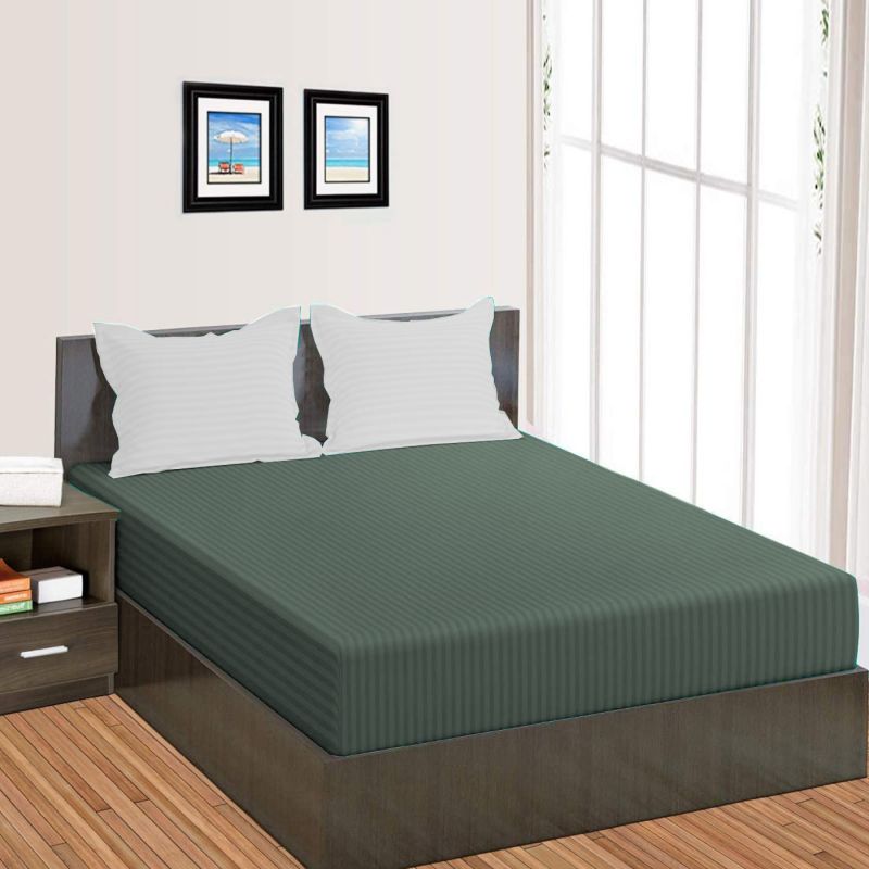 Cearceaf de pat cu elastic Damasc Policoton verde